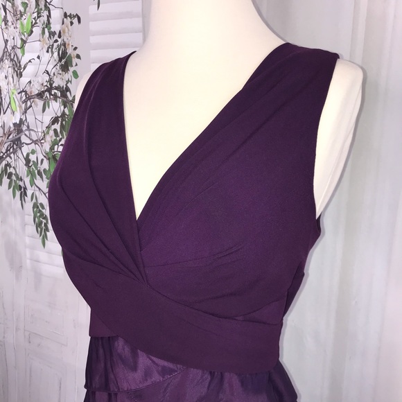Dressbarn Collection Dress 12 Shimmer Sheath Tiered Ruffle Purple V-neck EUC - Picture 3 of 10